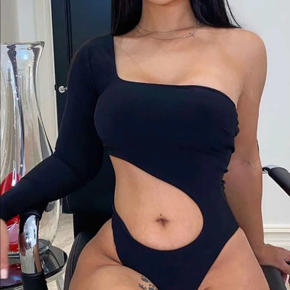 Fashion Nova bodysuit